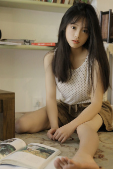 少女播放第5集视频播放